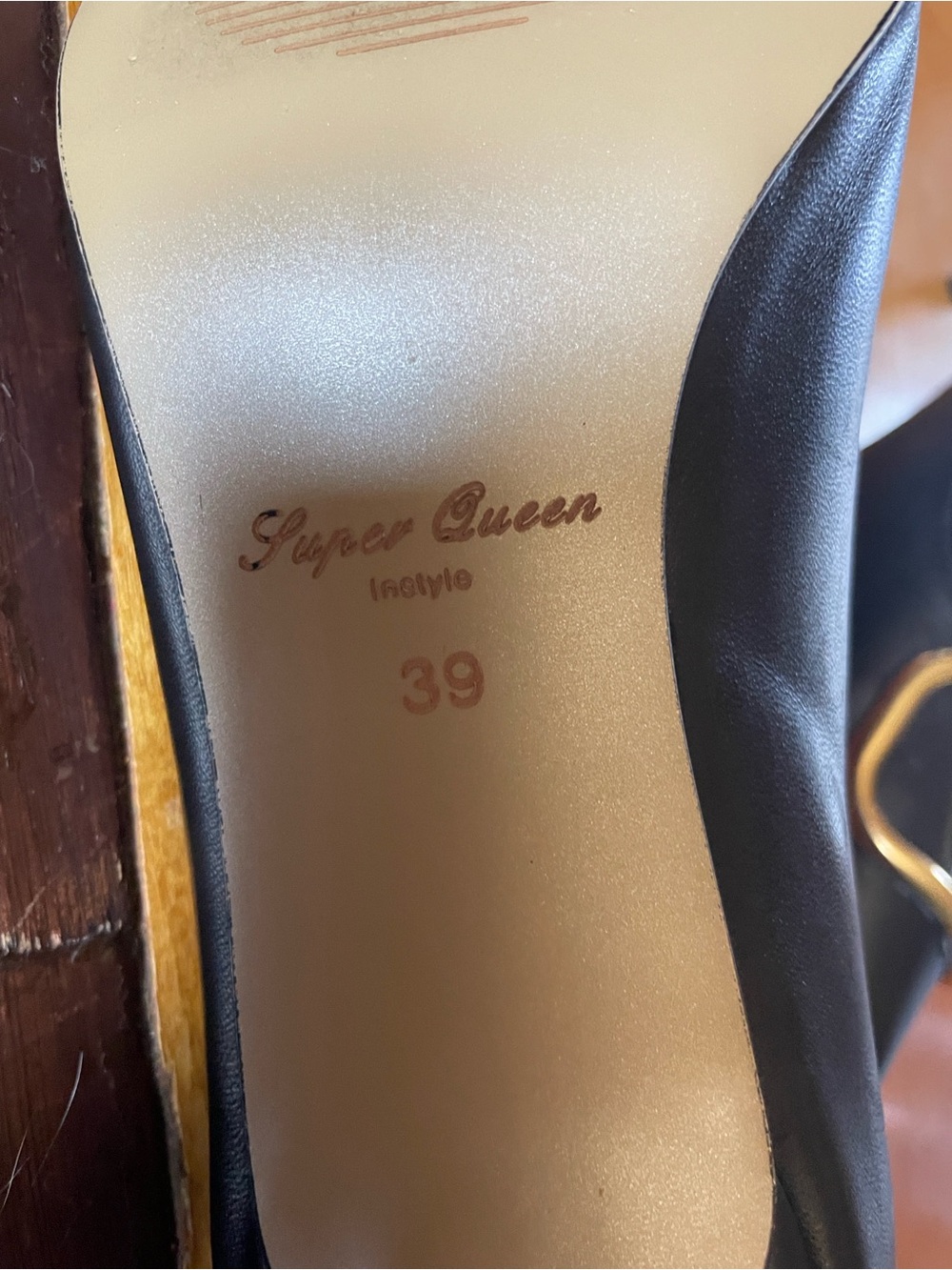 Super Queen Classic Black Pointed Heels with kitten heels and Gold Logo. Classy! - Picture 5 of 7